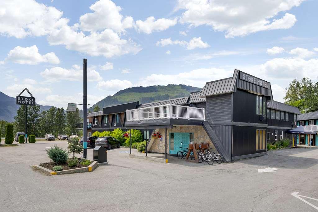 Stoke Hotel Surestay Collection By Best Western Revelstoke Zewnętrze zdjęcie