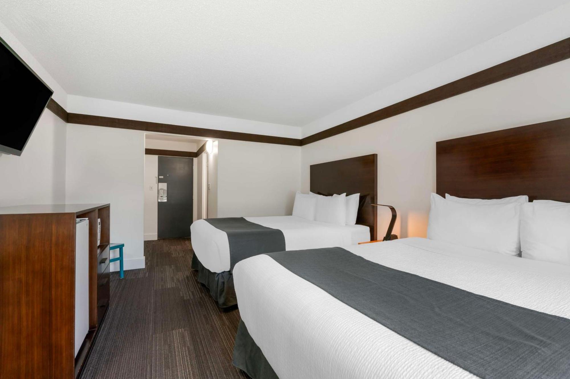 Stoke Hotel Surestay Collection By Best Western Revelstoke Zewnętrze zdjęcie