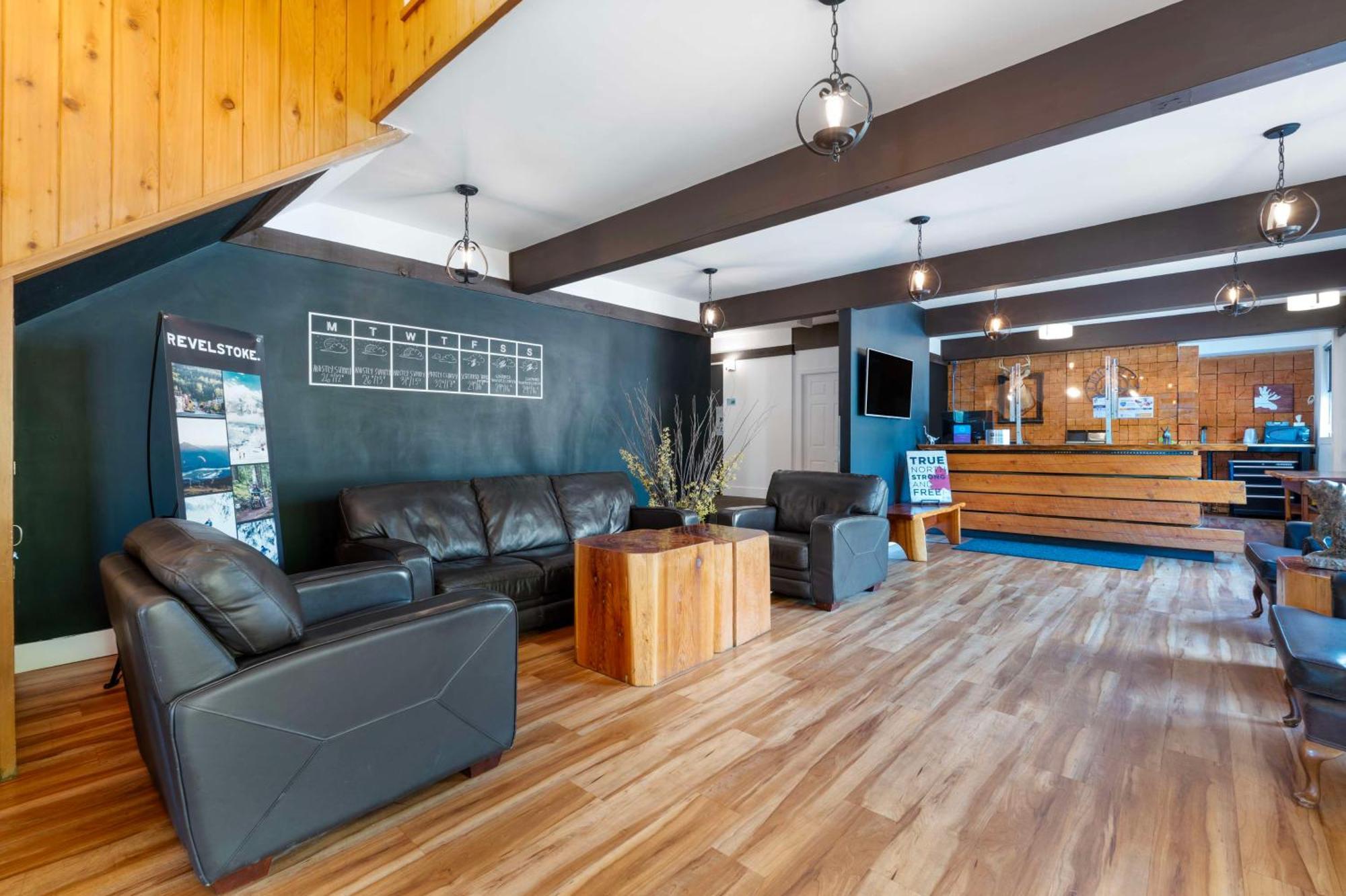 Stoke Hotel Surestay Collection By Best Western Revelstoke Zewnętrze zdjęcie