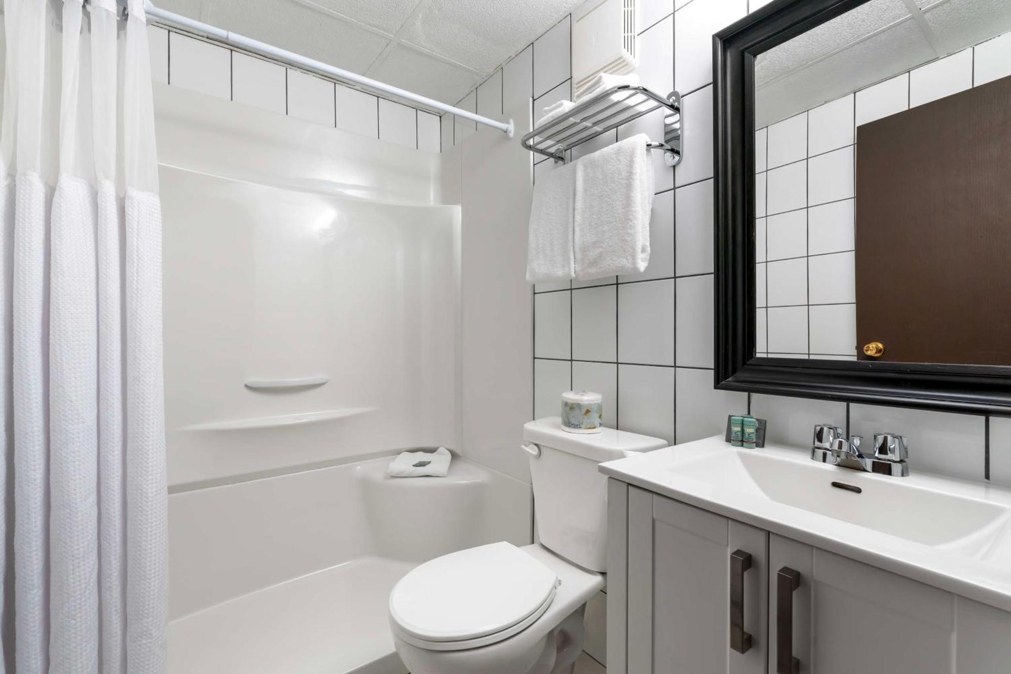 Stoke Hotel Surestay Collection By Best Western Revelstoke Zewnętrze zdjęcie