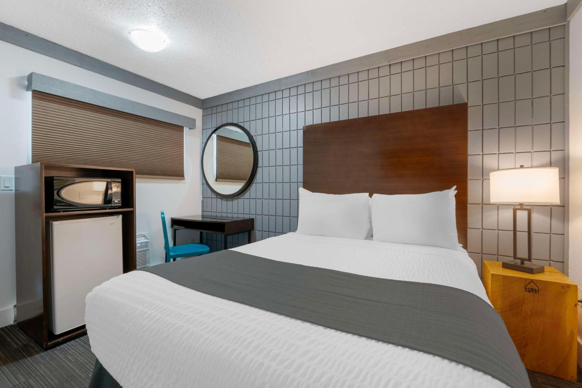 Stoke Hotel Surestay Collection By Best Western Revelstoke Zewnętrze zdjęcie