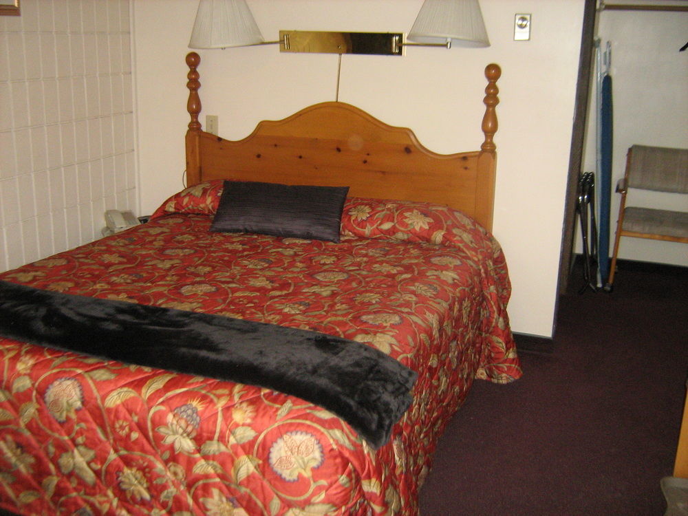 Stoke Hotel Surestay Collection By Best Western Revelstoke Zewnętrze zdjęcie